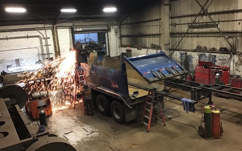 M & M Master Welding — Welder in Newark