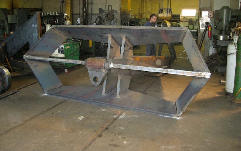 Pabst Enterprises Equipment Company — Welder in Newark