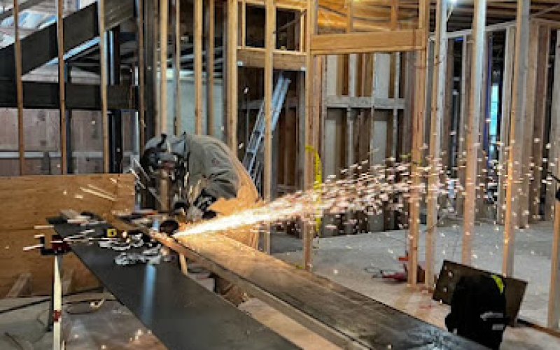 RR Mobile Welding LLC — Welder in Portland