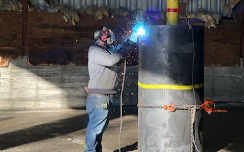Hold Fast Welding — Welder in Springfield